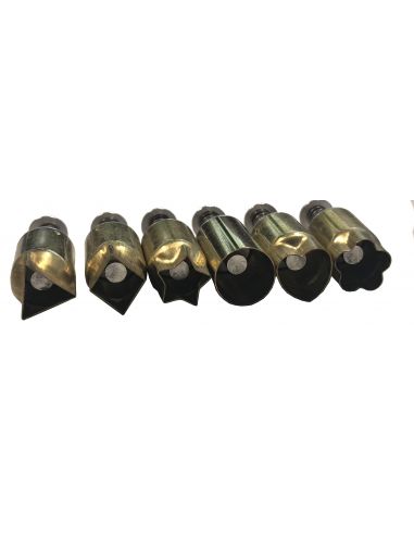 SET DE 6 EMPORTE PIECES LAITON SERIE A