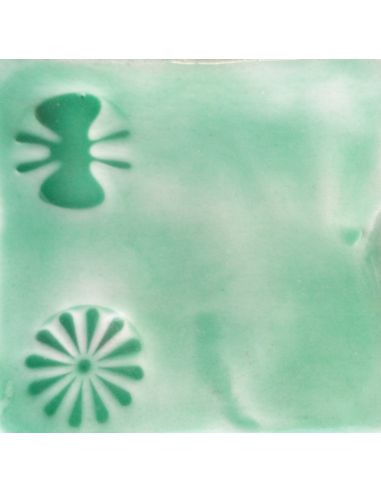 sur faïence blanche  