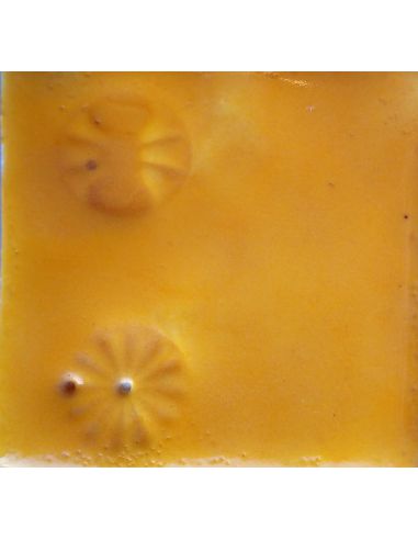 sur faïence blanche  