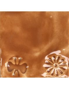 sur faïence blanche