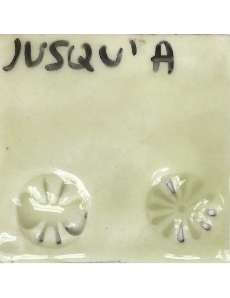 sur faïence blanche