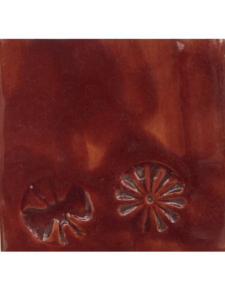 sur faïence rouge