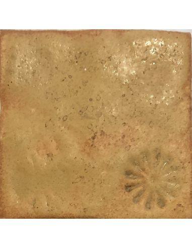 sur faïence blanche