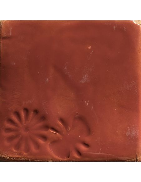 Sur faïence rouge