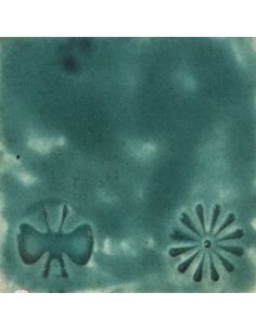 Sur faïence blanche