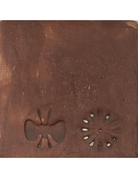 Sur faïence blanche