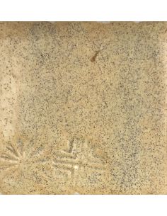 Sur faïence blanche