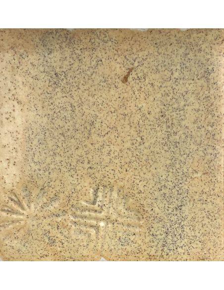 Sur faïence blanche