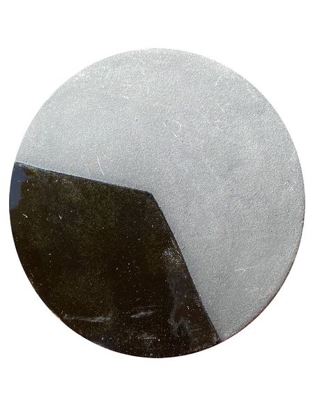Sur faïence blanche