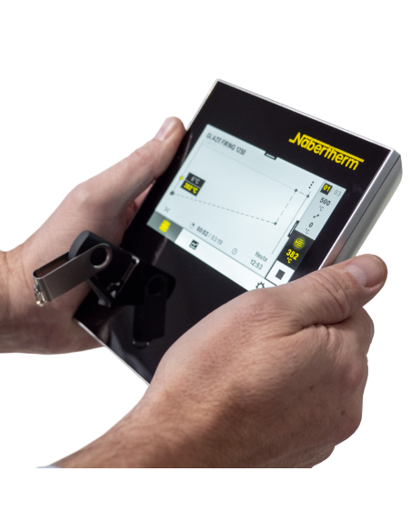 Four vertical TOP140-R 1320°C | NABERTHERM