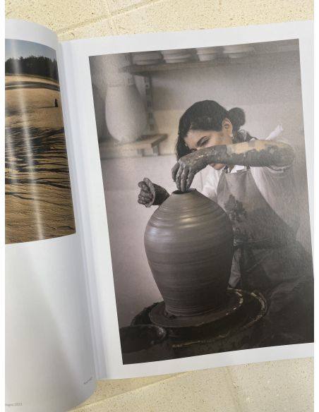 Livre "Karen swami ceramique en mouvement" de Laurence de Charette et Olivier Gabet