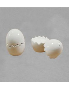 Ensemble sel et poivre forme œuf en porcelaine blanche