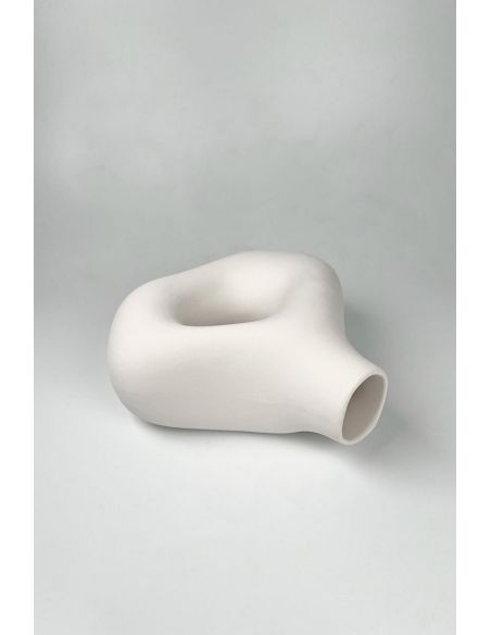 Vase asymétrique | Biscuit de faïence