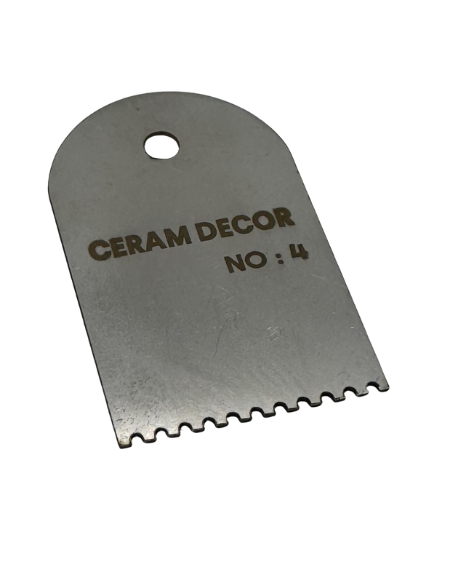 Estèque rigide en acier inox n°4 - 7 x 4.5 cm