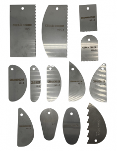 Estèque rigide en acier inox n°7 - 10 x 4 cm 2