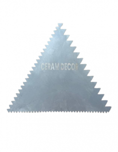 Estèque rigide triangulaire à griffer