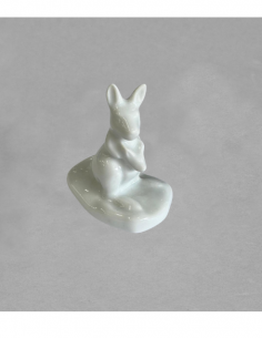 Figurine kangourou sur socle en porcelaine 2