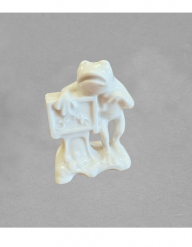 Figurine grenouille orgue de barbarie