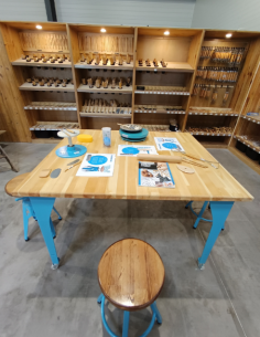 Table en bois 100 x 120 x 80 cm 2