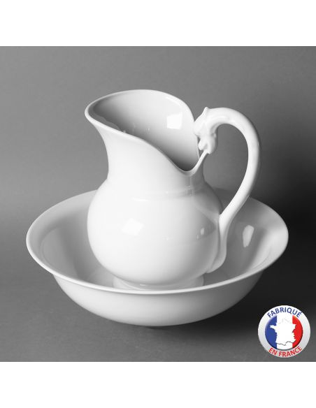 Service de toilette en porcelaine blanche de Limoges